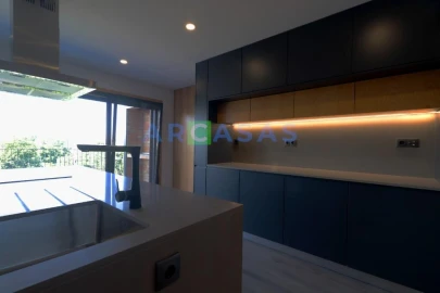Apartamento T4 para Venda em Aguas Santas