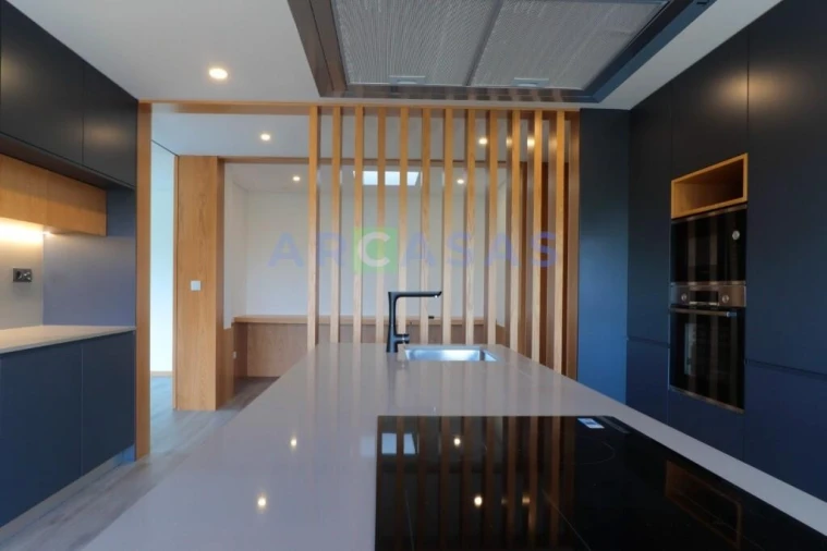 Apartamento T4 para Venda em Aguas Santas Foto 6