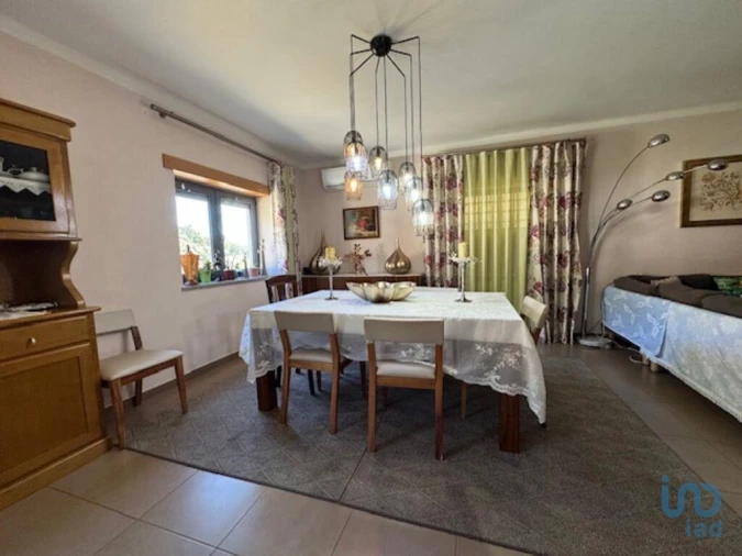 Moradia T4 para Venda em Troviscal Foto 5