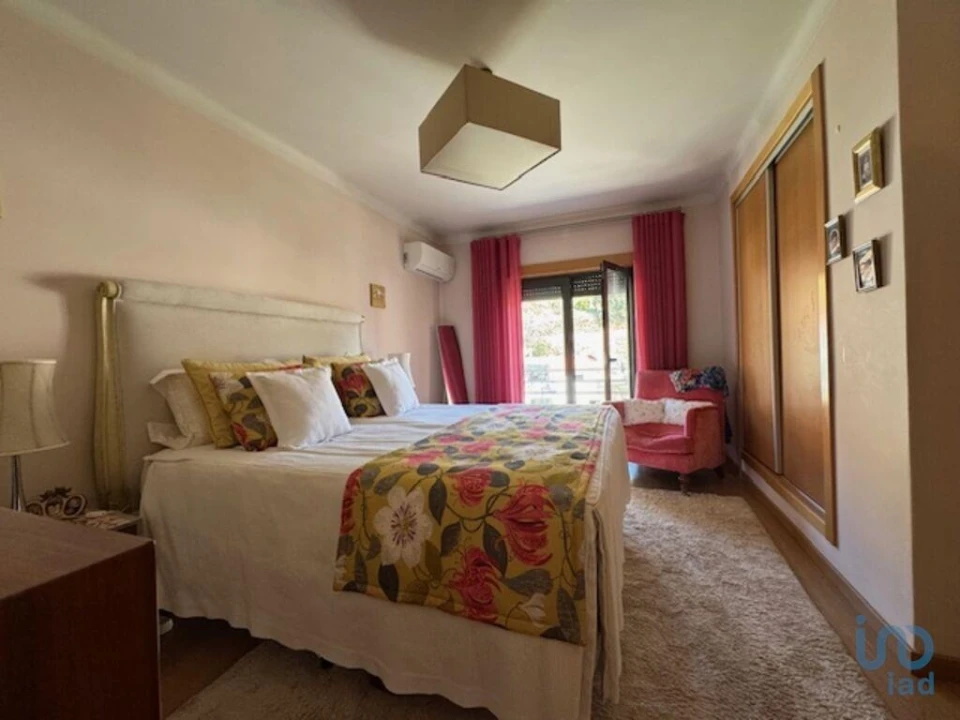 Moradia T4 para Venda em Troviscal Foto 10