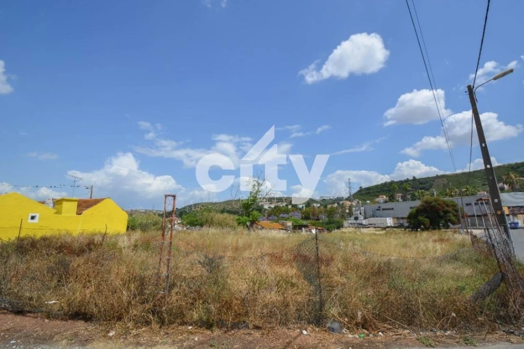 Terreno para Venda em Odivelas Foto 10
