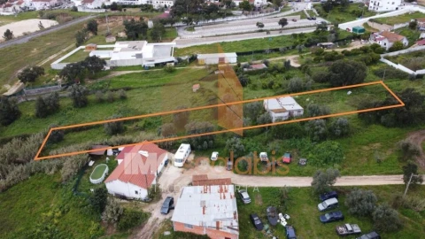 Terreno para Venda em Romeira e Várzea