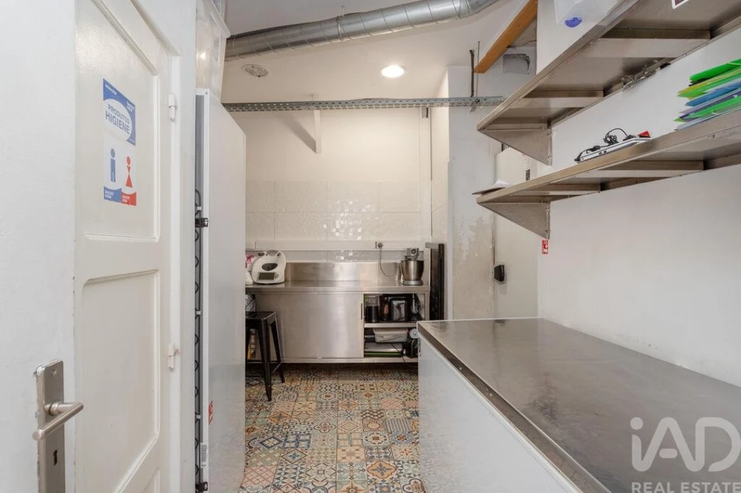 Loja para Arrendamento em Misericórdia Foto 18