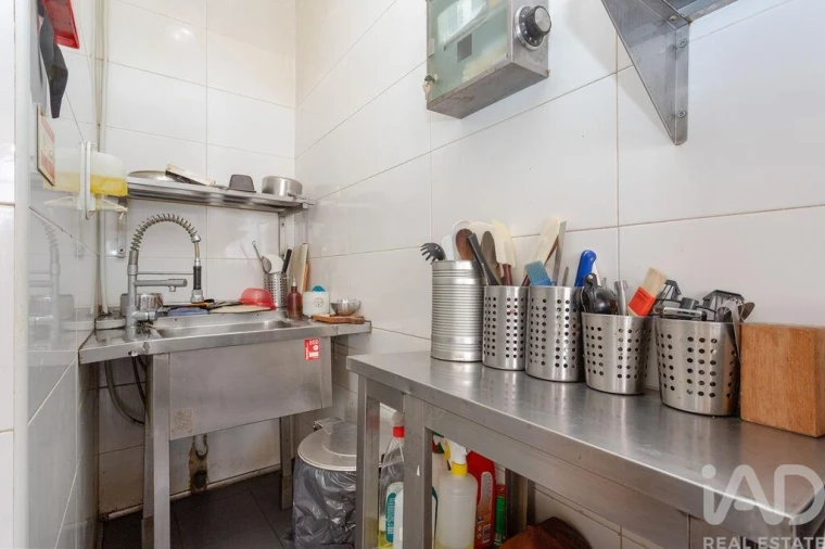 Loja para Arrendamento em Misericórdia Foto 16