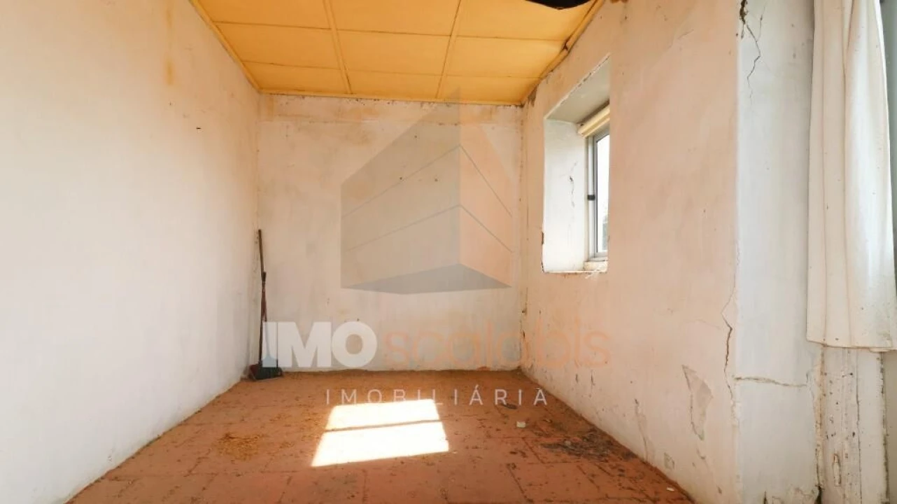 Moradia T3 para Venda em Carregueira Foto 22