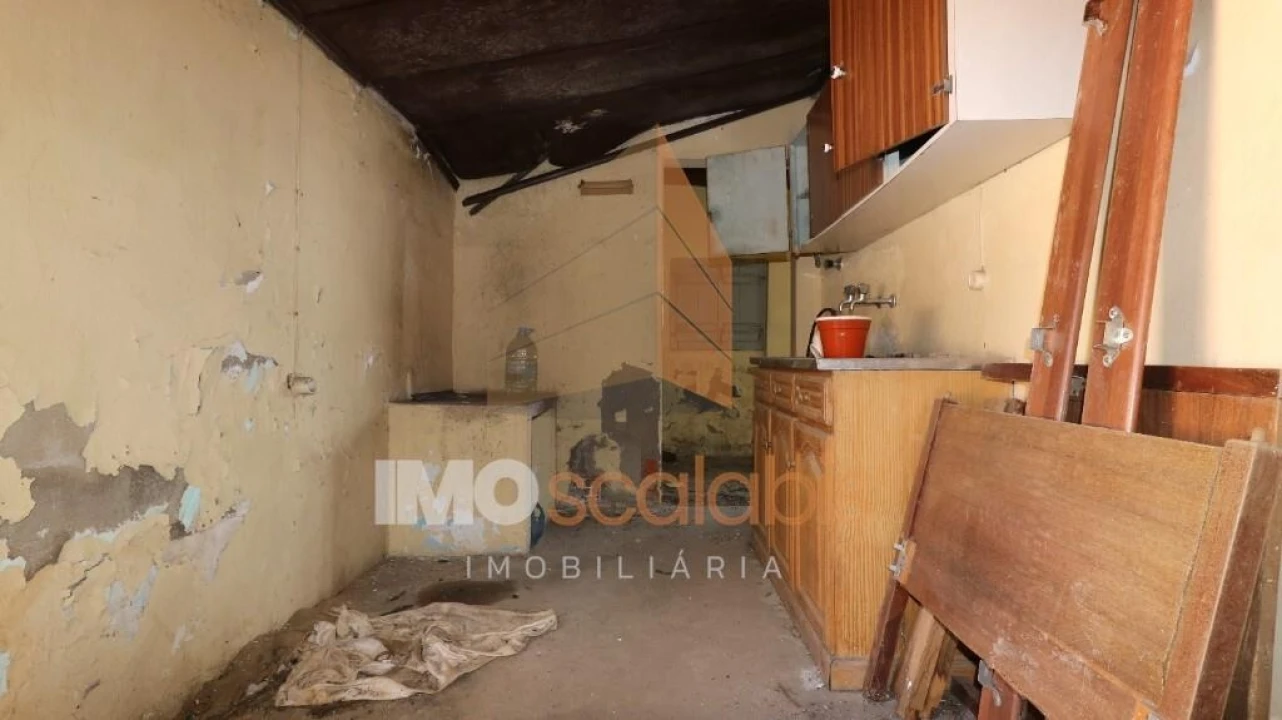 Moradia T3 para Venda em Carregueira Foto 19