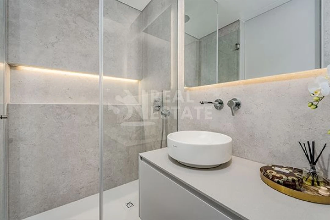 Apartamento T1 para Arrendamento em Calheta Foto 20