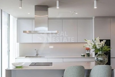 Apartamento T1 para Arrendamento em Calheta