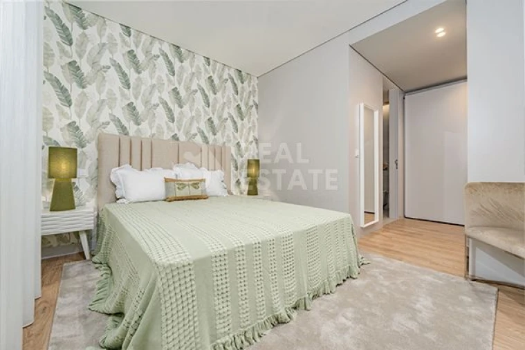 Apartamento T1 para Arrendamento em Calheta Foto 22