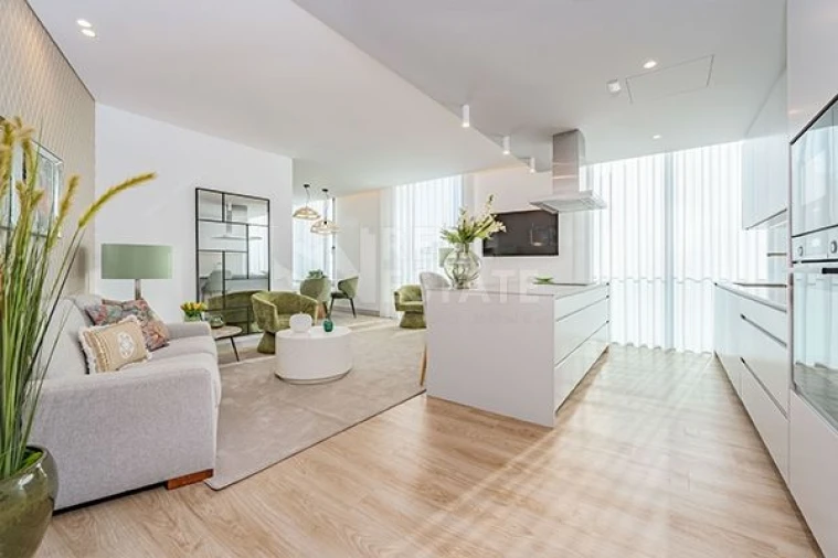 Apartamento T1 para Arrendamento em Calheta Foto 10