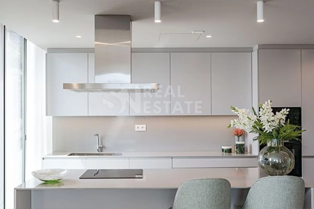 Apartamento T1 para Arrendamento em Calheta Foto 17
