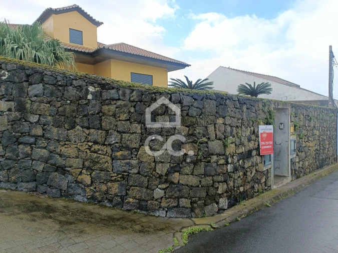 Moradia T3 para Venda em Lagoa (Santa Cruz) Foto 22