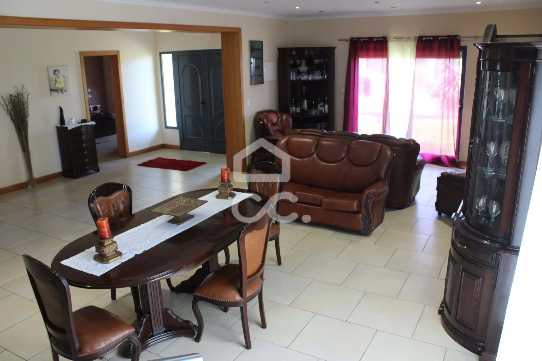 Moradia T3 para Venda em Lagoa (Santa Cruz) Foto 5