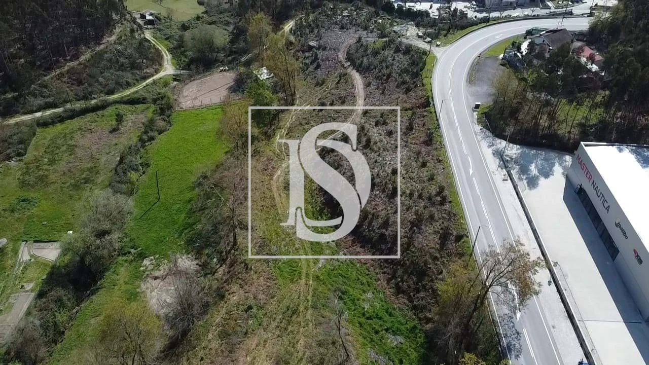 Terreno para Venda em Calvos e Frades Foto 36