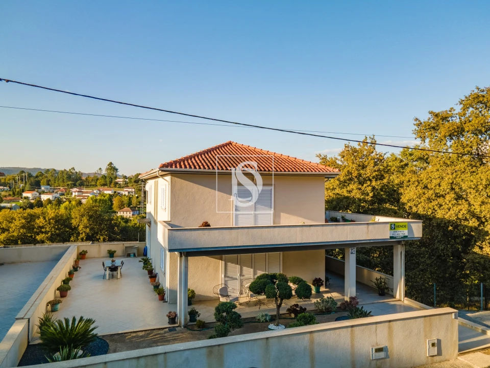 Moradia T3 para Venda em Penafiel Foto 3