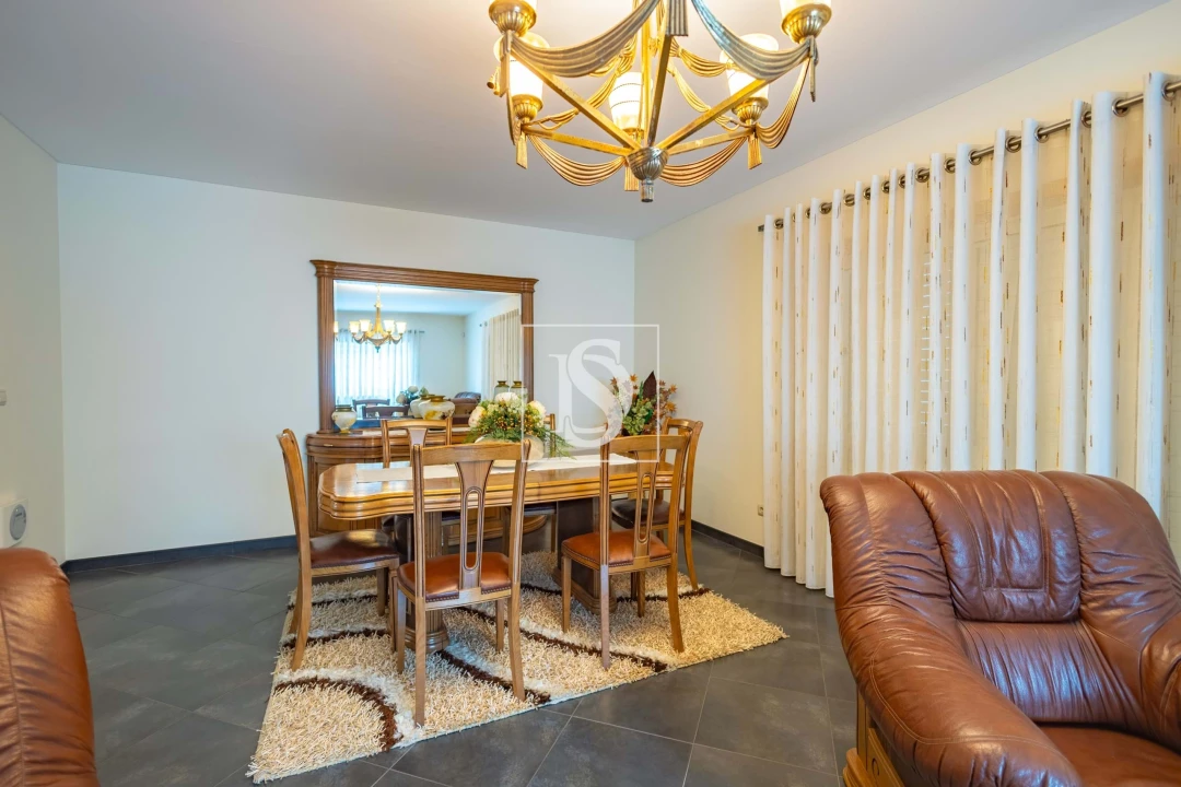 Moradia T3 para Venda em Penafiel Foto 9