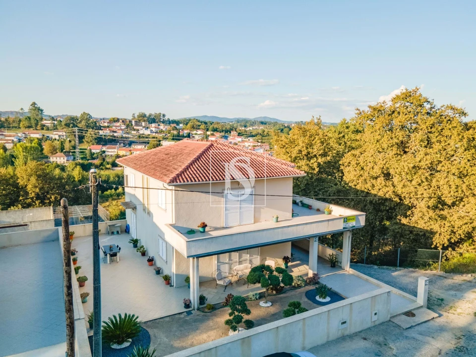 Moradia T3 para Venda em Penafiel Foto 1