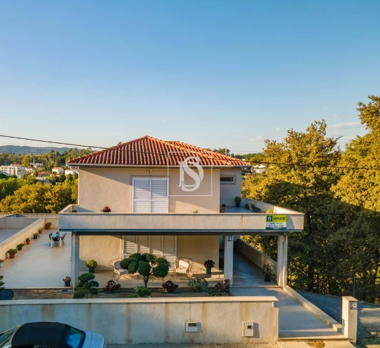 Moradia T3 para Venda em Penafiel Foto 2