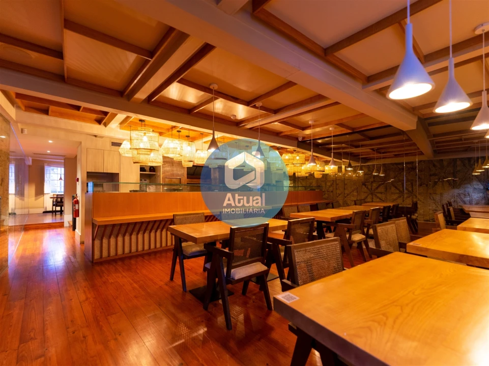 Negócio para Arrendamento em Oliveira, São Paio e São Sebastião Foto 17