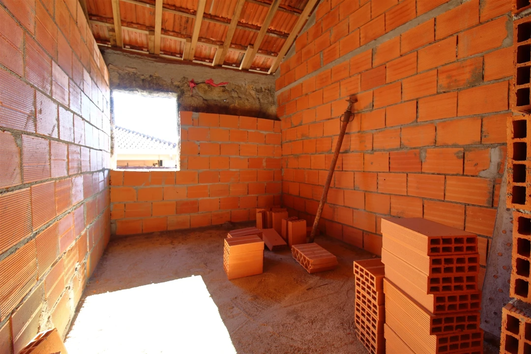 Moradia T3 para Venda em Cete Foto 7