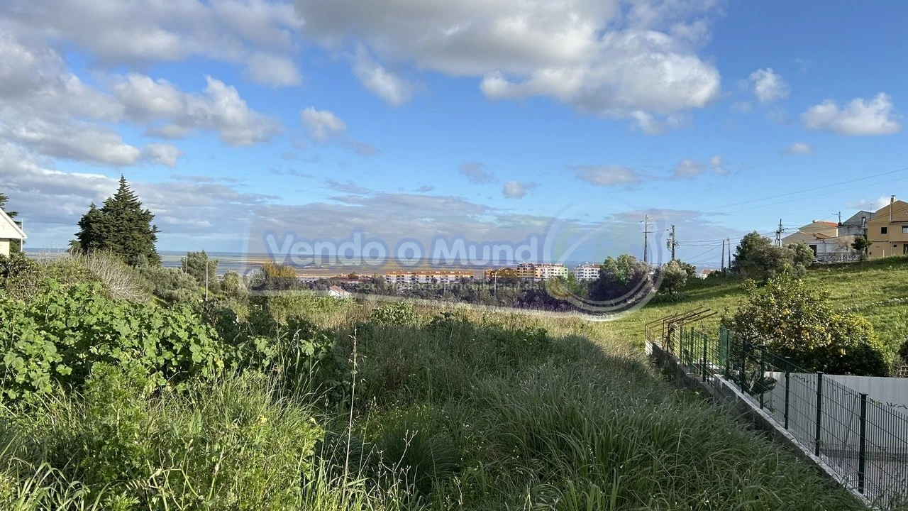 Terreno para Venda em Alverca do Ribatejo e Sobralinho Foto 6