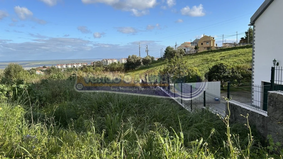 Terreno para Venda em Alverca do Ribatejo e Sobralinho
