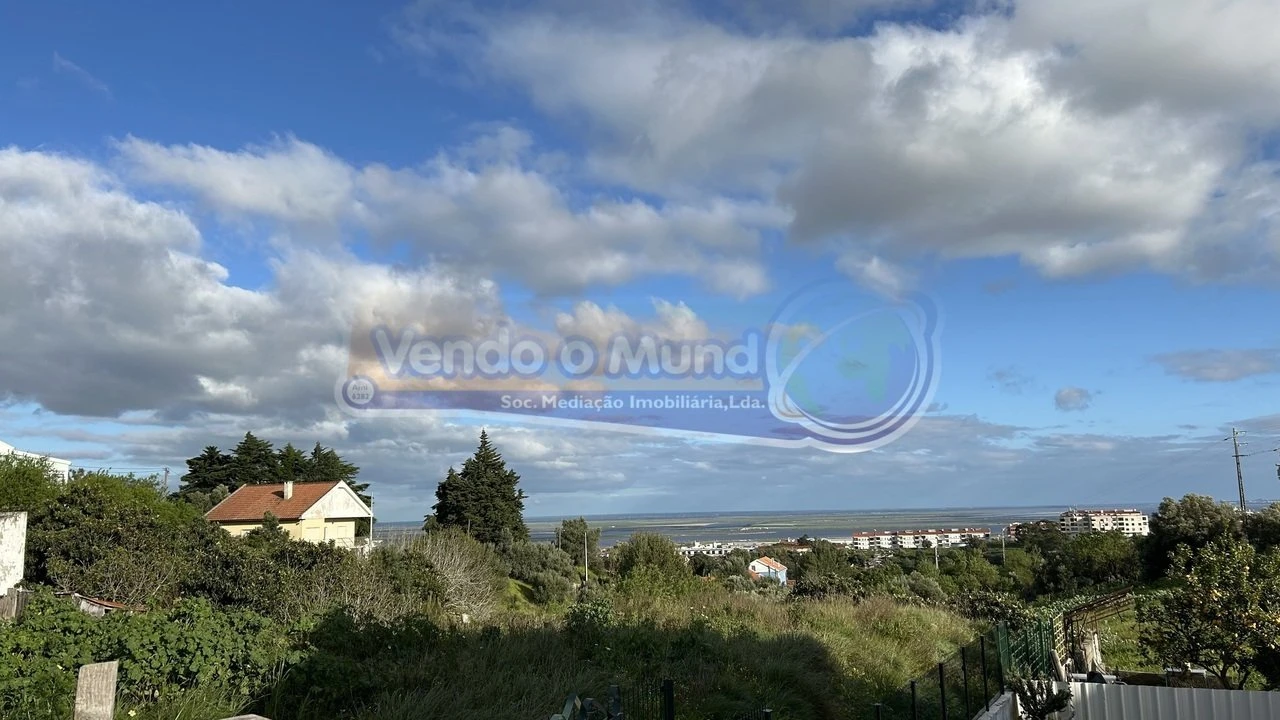 Terreno para Venda em Alverca do Ribatejo e Sobralinho Foto 7