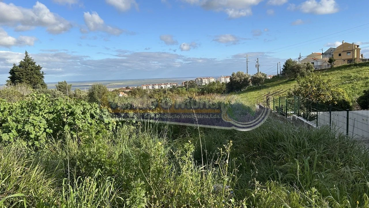 Terreno para Venda em Alverca do Ribatejo e Sobralinho Foto 5