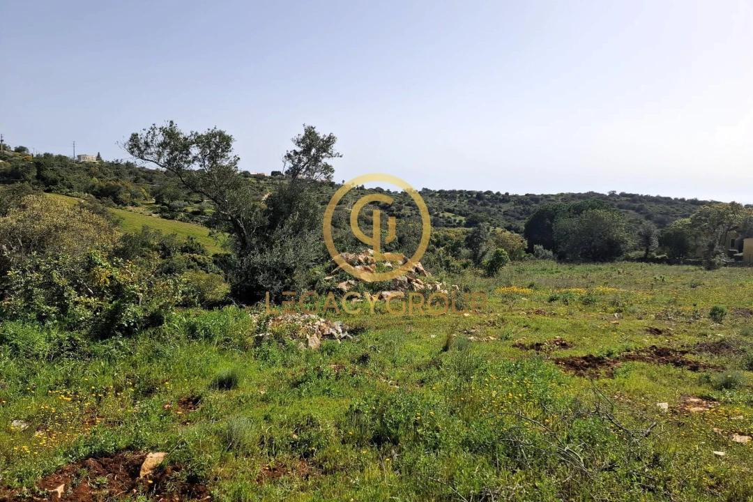 Terreno para Venda em Santa Barbara de Nexe Foto 12