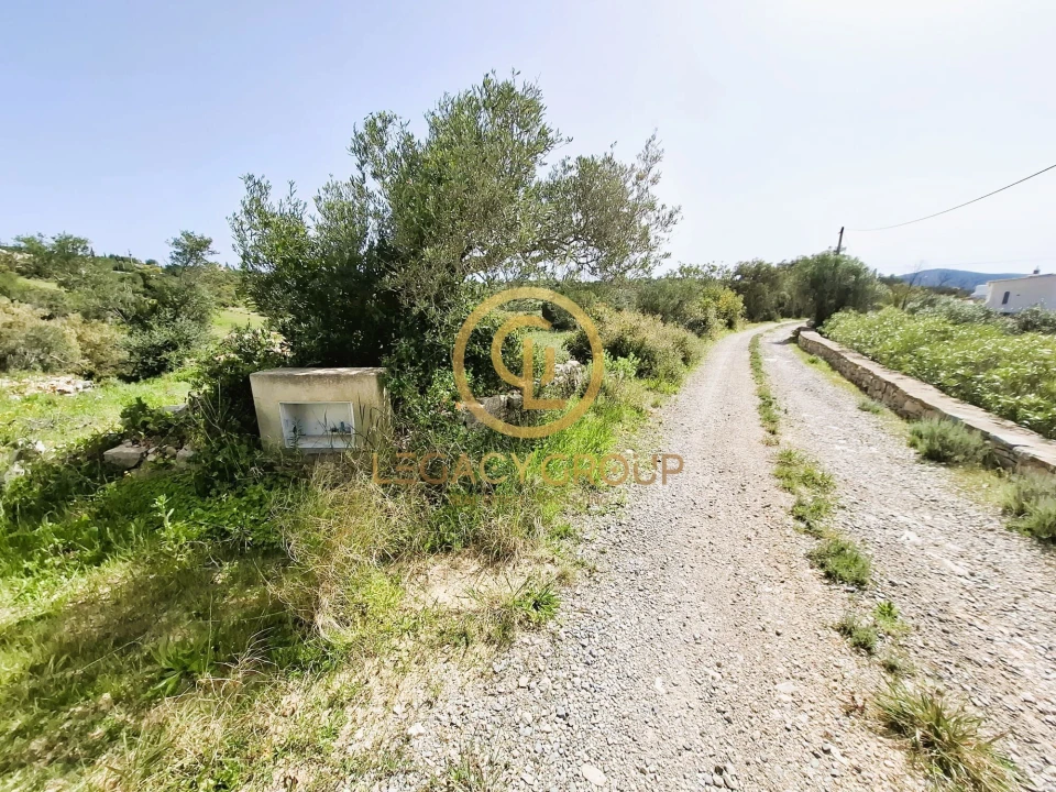 Terreno para Venda em Santa Barbara de Nexe Foto 8