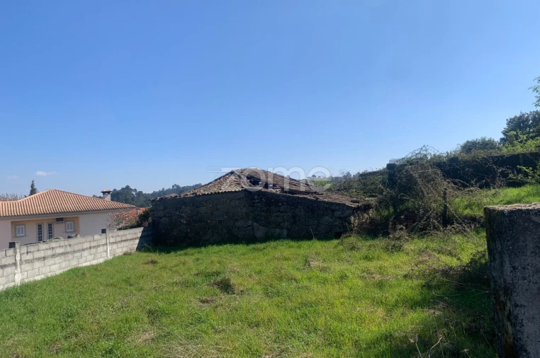 Moradia T3 para Venda em São João de Lourosa Foto 12