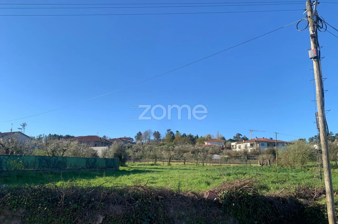 Moradia T4 para Venda em São João de Lourosa Foto 9