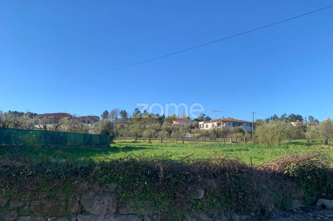 Moradia T4 para Venda em São João de Lourosa Foto 10