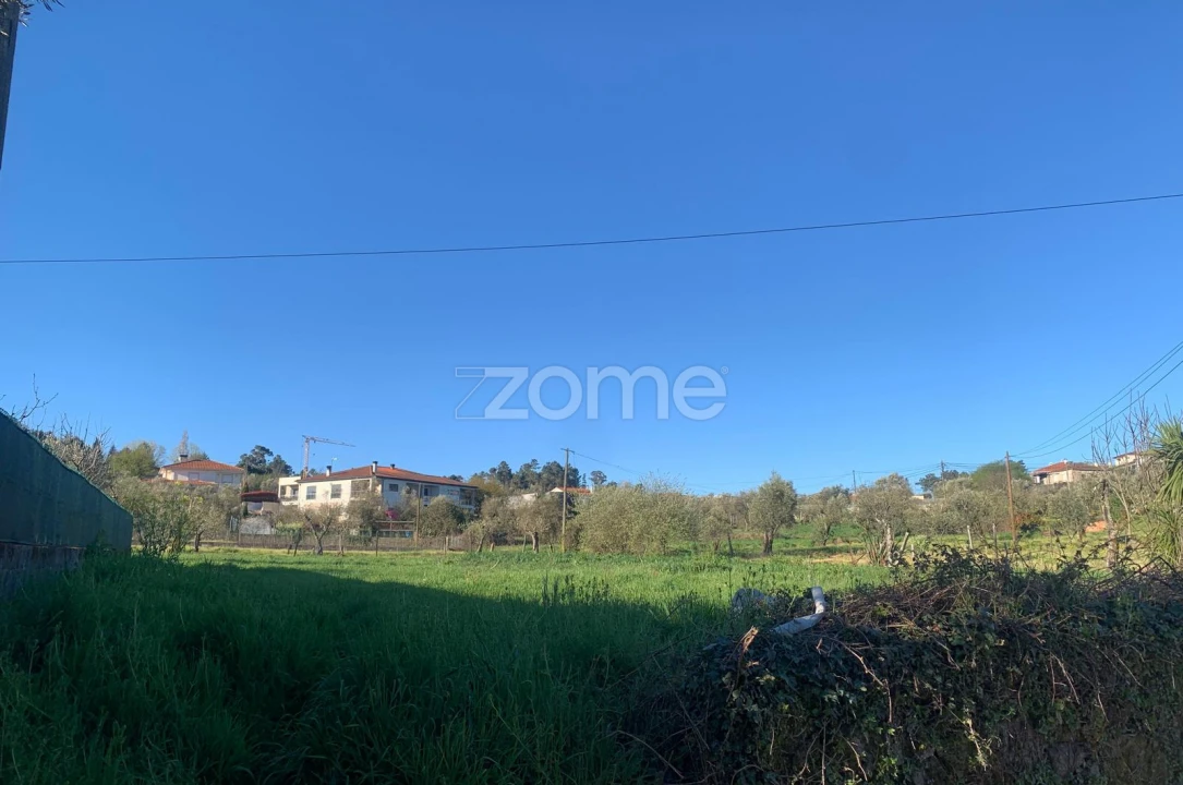 Moradia T4 para Venda em São João de Lourosa Foto 14