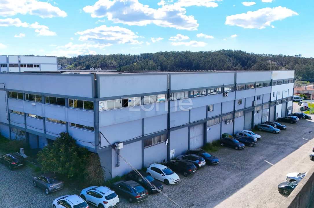 Terreno Comércio / Armazém para Venda em Assafarge e Antanhol Foto 1