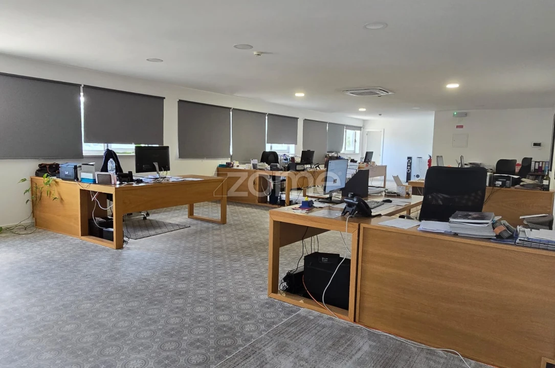 Terreno Comércio / Armazém para Venda em Assafarge e Antanhol Foto 17