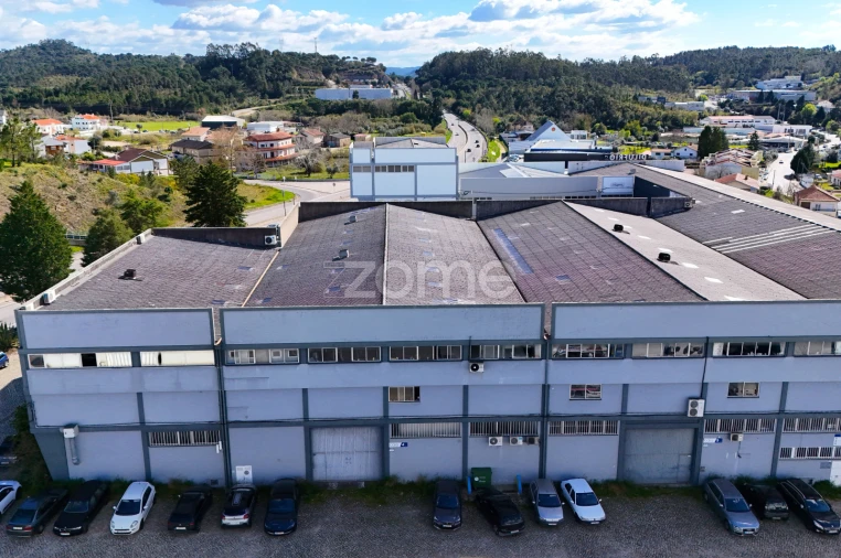 Terreno Comércio / Armazém para Venda em Assafarge e Antanhol Foto 2