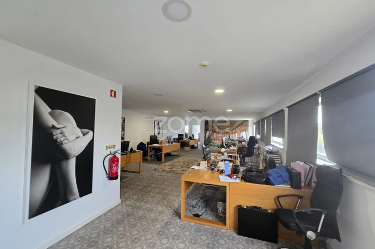 Terreno Comércio / Armazém para Venda em Assafarge e Antanhol Foto 16