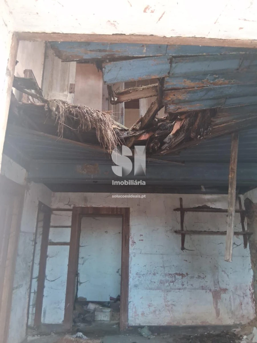 Moradia T2 para Venda em Cerdeira Foto 16