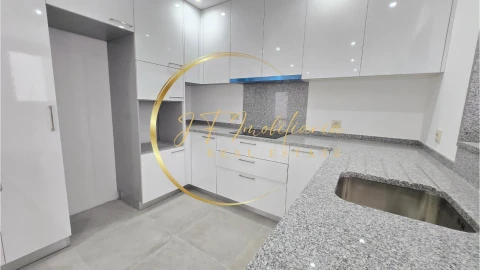 Moradia T3 para Venda em Gafanha da Encarnação