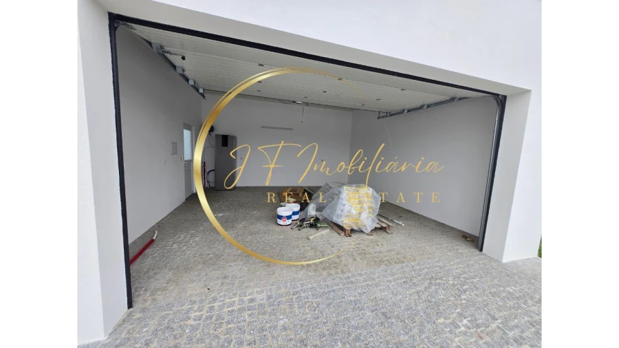 Moradia T3 para Venda em Gafanha da Encarnação Foto 8