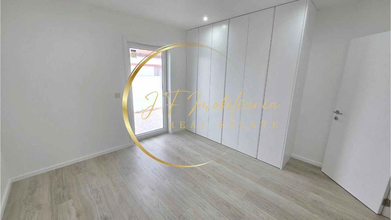 Moradia T3 para Venda em Gafanha da Encarnação Foto 28