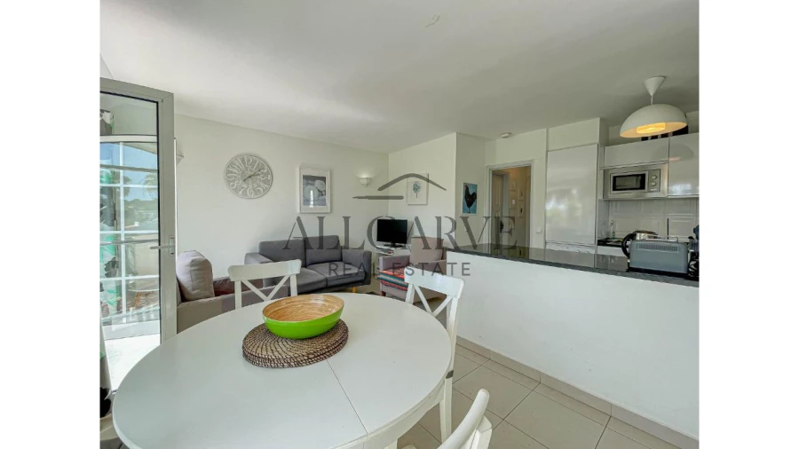 Apartamento T2 para Venda em Quarteira Foto 5