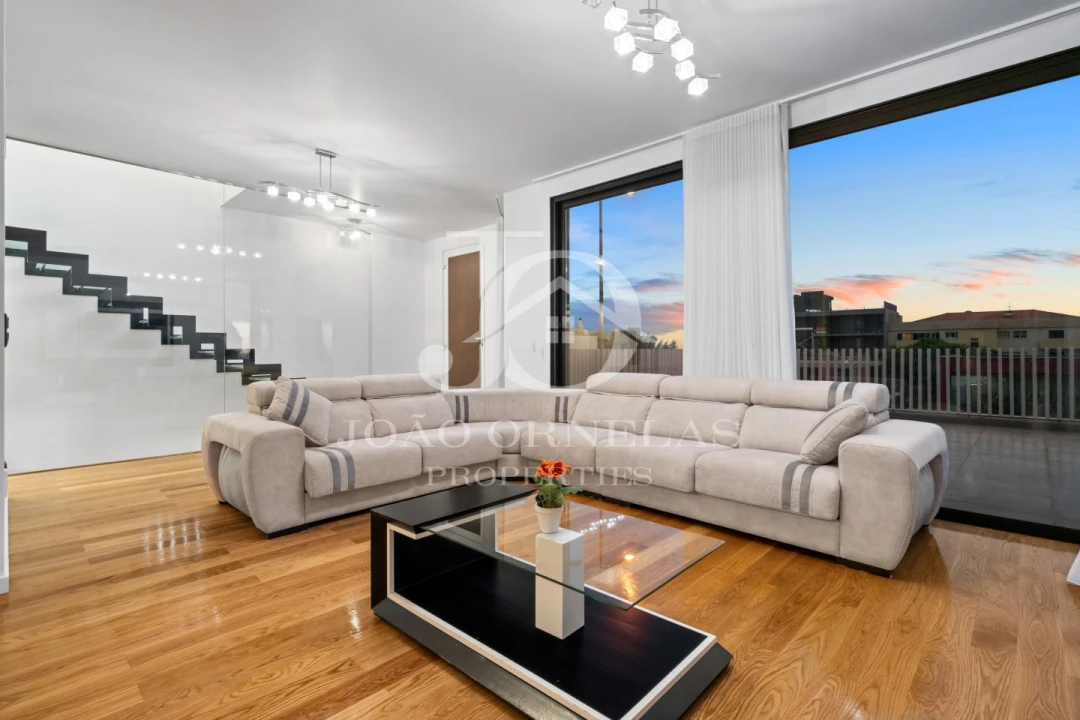 Moradia T3 para Venda em São Martinho Foto 17