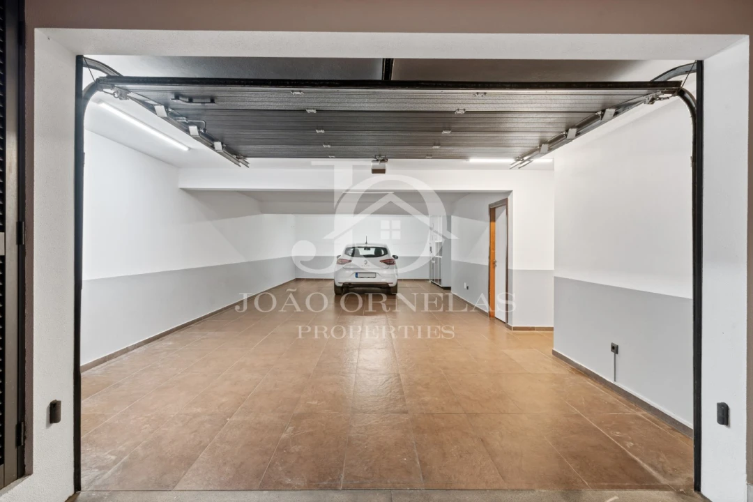 Moradia T3 para Venda em São Martinho Foto 26