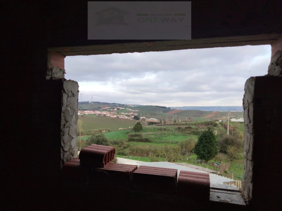 Moradia T4 para Venda em Freiria Foto 35