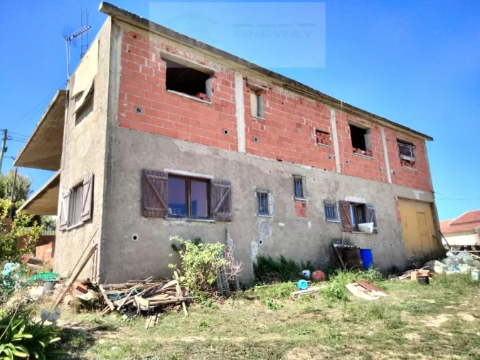 Moradia T4 para Venda em Freiria Foto 16