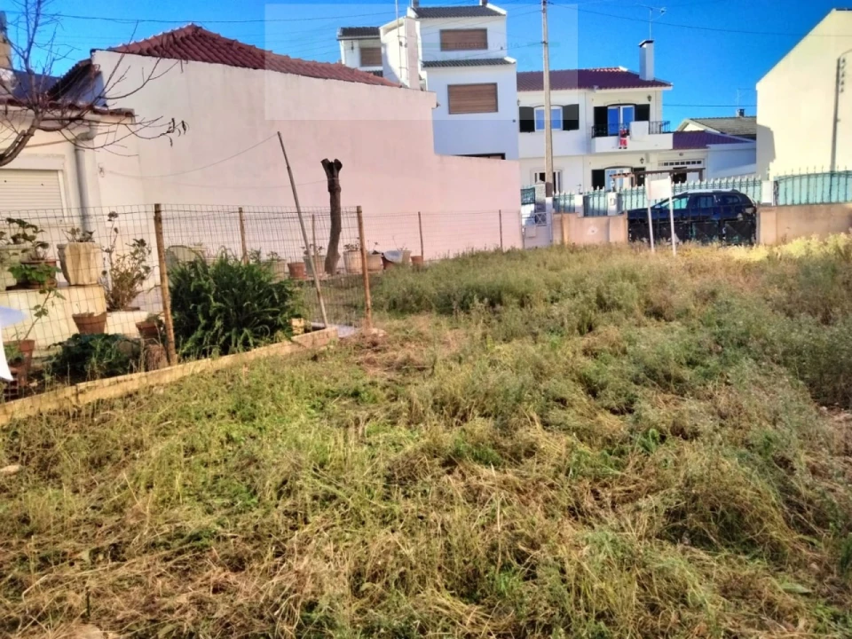 Terreno para Venda em Almargem do Bispo, Pêro Pinheiro e Montelavar Foto 12