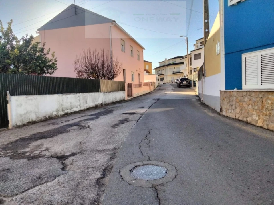 Terreno para Venda em Almargem do Bispo, Pêro Pinheiro e Montelavar Foto 13