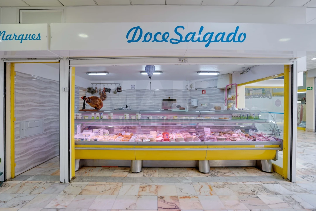 Loja para Venda em Cacém e São Marcos Foto 2